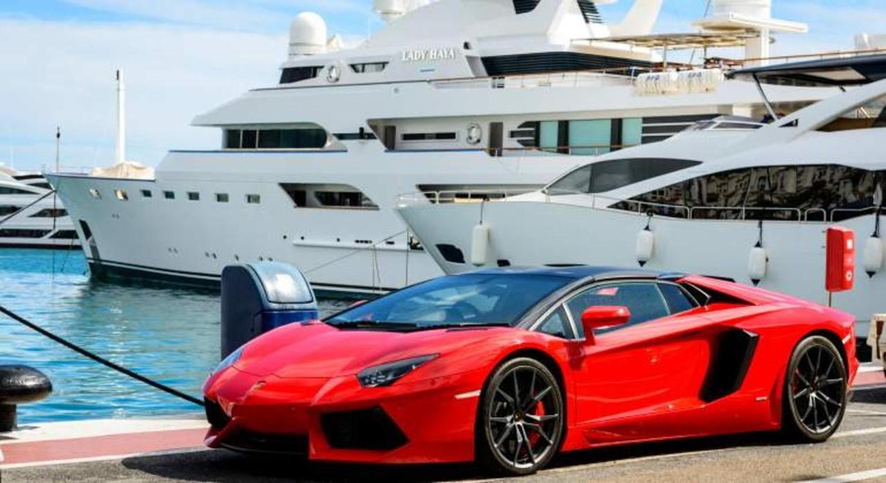 Luxurious In Puerto Banus Apartment *