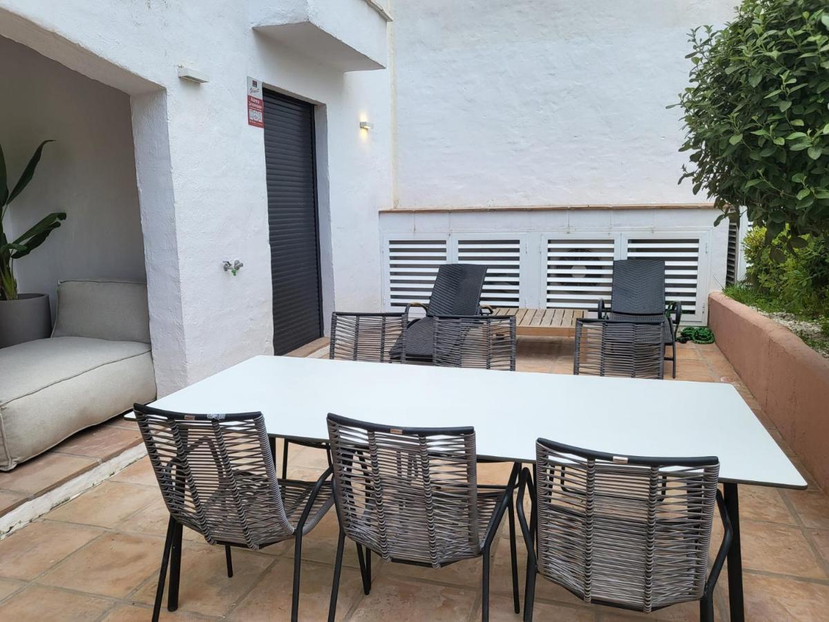 Luxurious In Puerto Banus Apartment