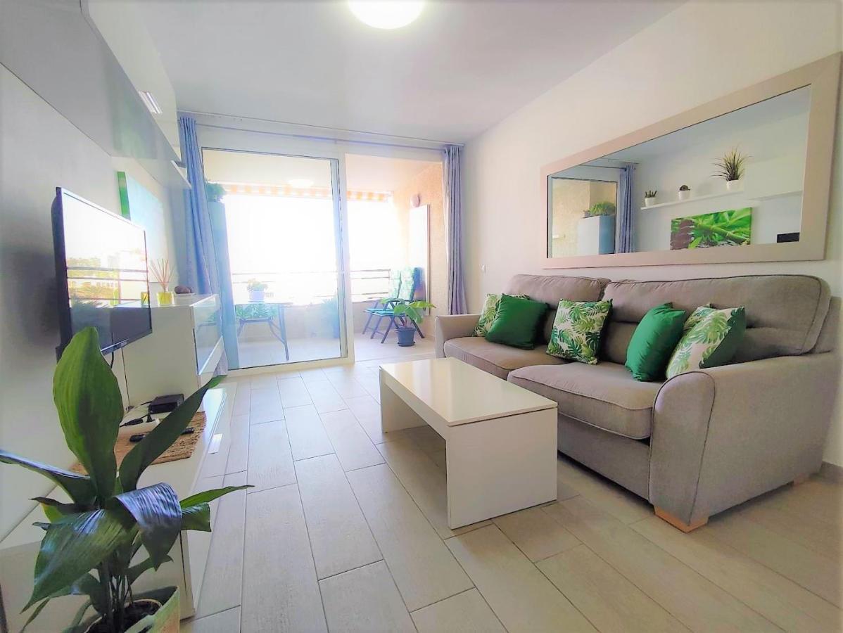 Valdes Center Los Cristianos Los Cristianos (Tenerife)