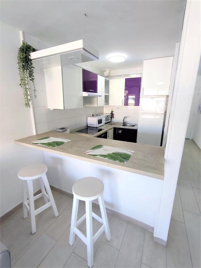 Valdes Center Los Cristianos