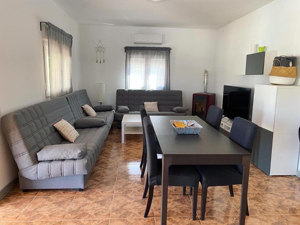 Casa Con Piscina, Alarilla Holiday home