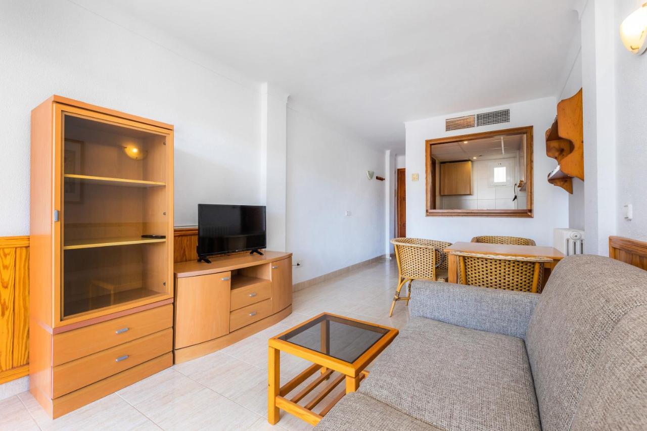 Apto Con Terraza 7 Apartamento *
