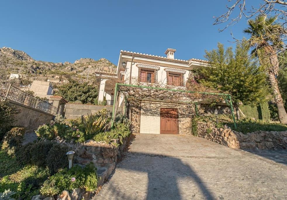 Casa Surya - Unique Near Granada * Niguelas