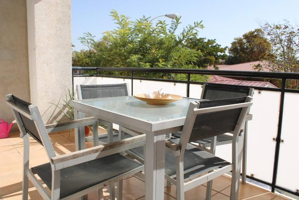 Centro De Ayamonte. Junto Al Rio Guadiana Y Nuevo Puerto Deportivo. Apartment