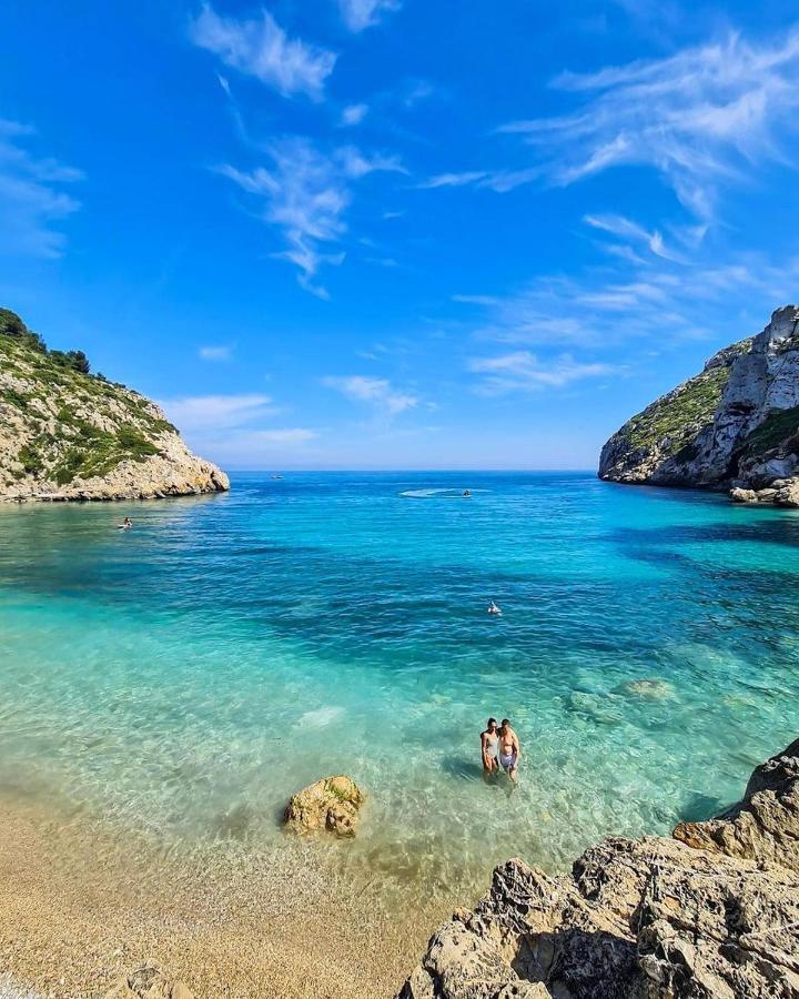 La Renda Mediterranean - Beach, Port And Amenities Within Walking Distance Villa *