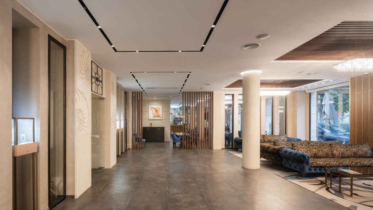 Elke Superior Hotel 4*