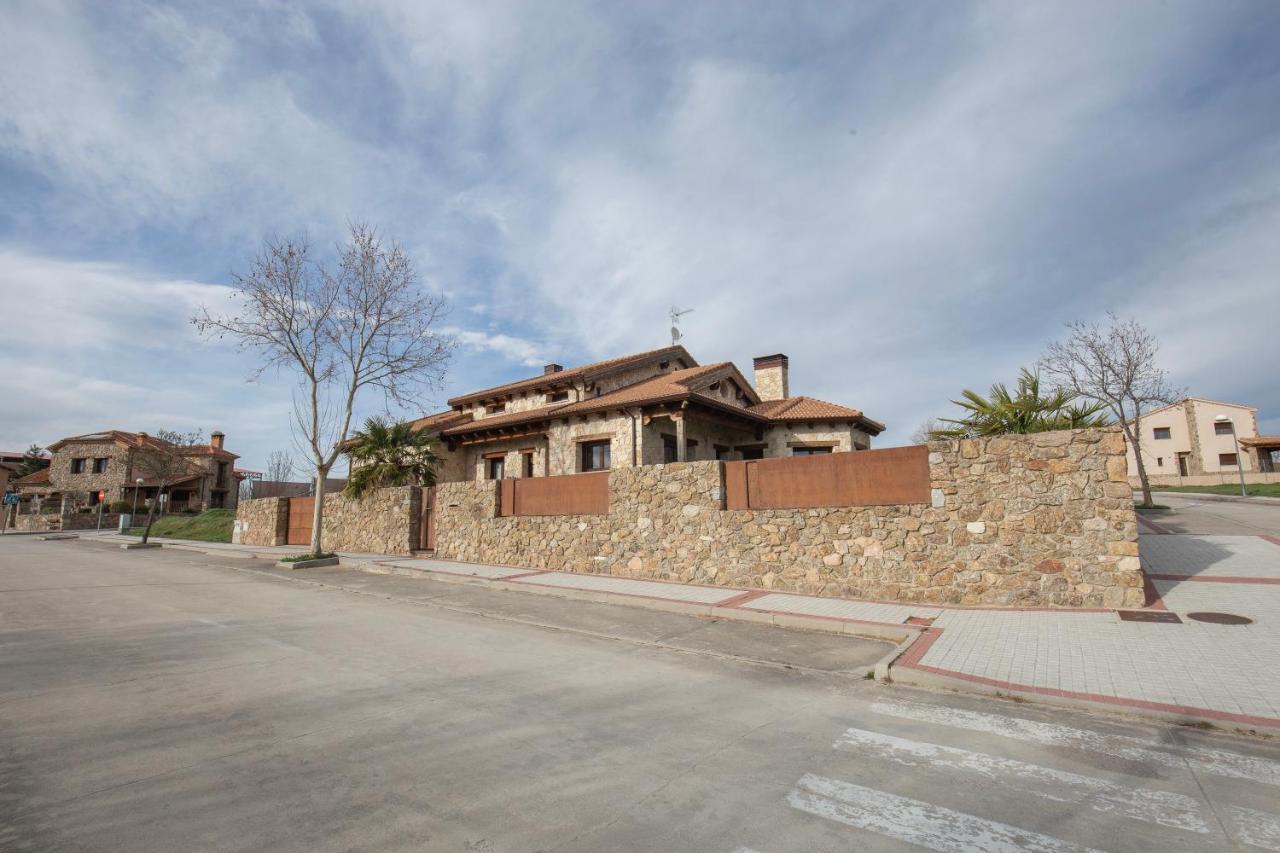La Nava De Holiday home Tizneros