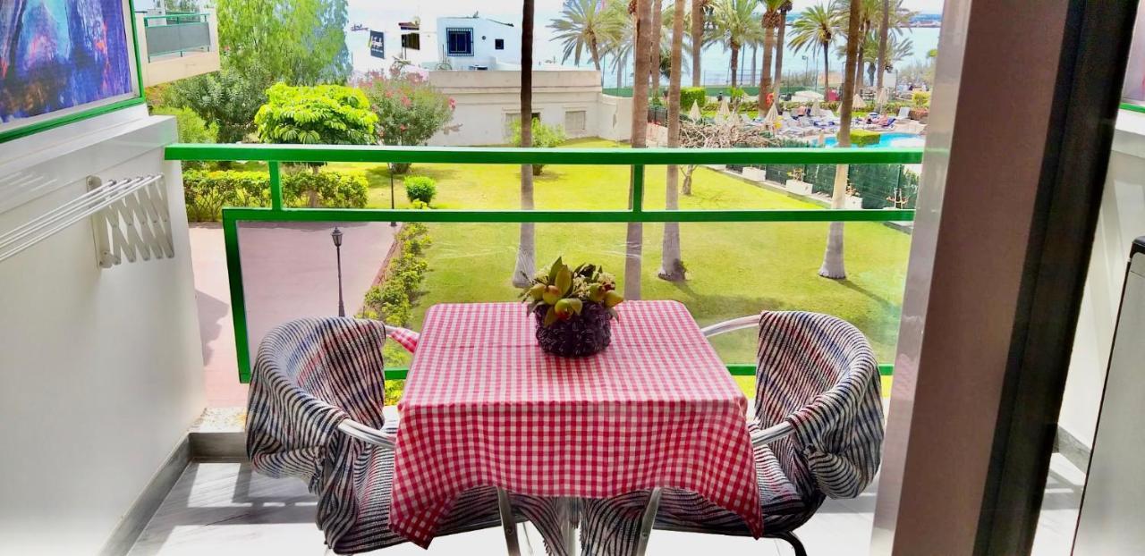 Ocean Coast Cristianos Comodoro Apartment