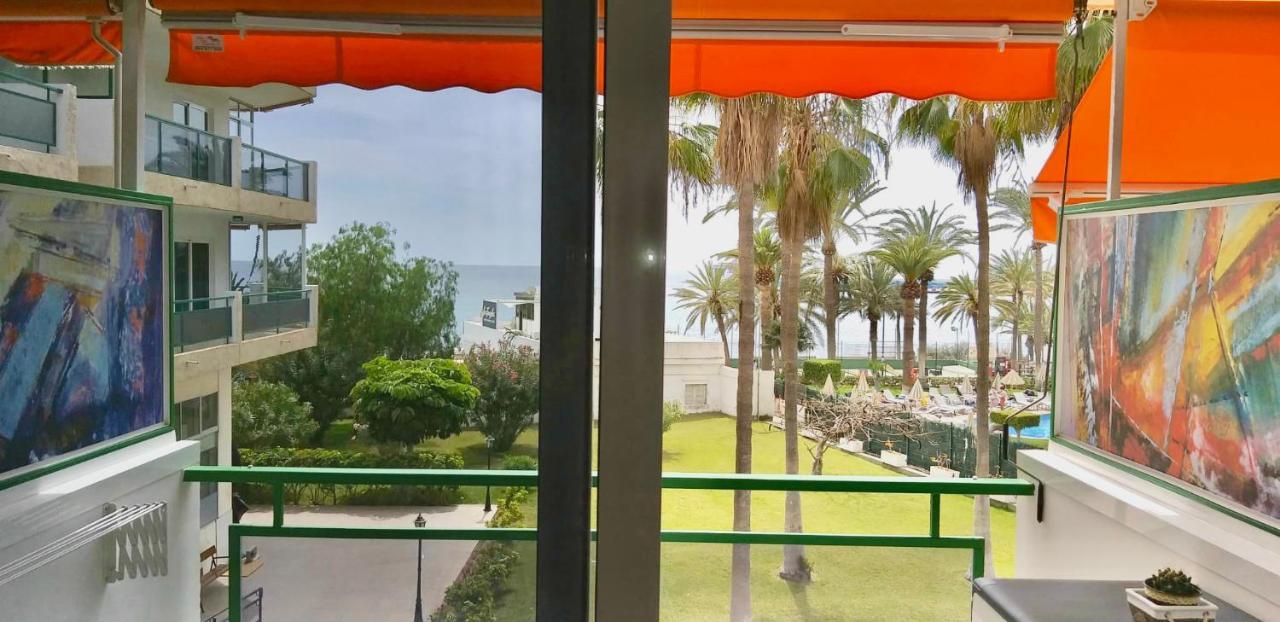 Ocean Coast Cristianos Comodoro Apartment