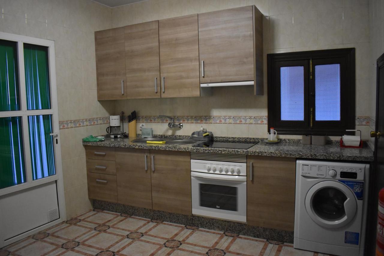 Aljibe Morisco - - *