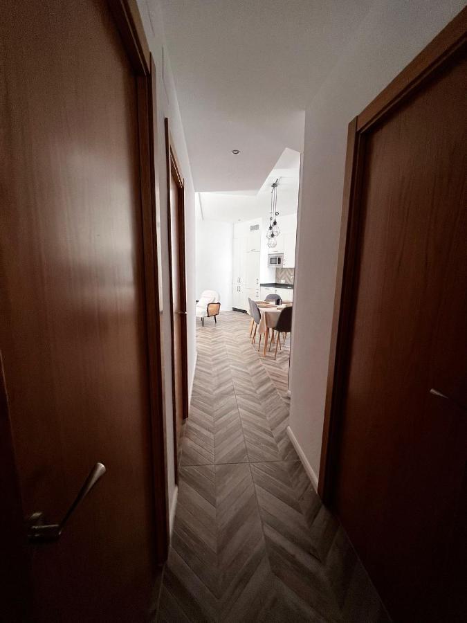 Luxury New 6 Pax Apart Downtown. Apartamento Córdoba