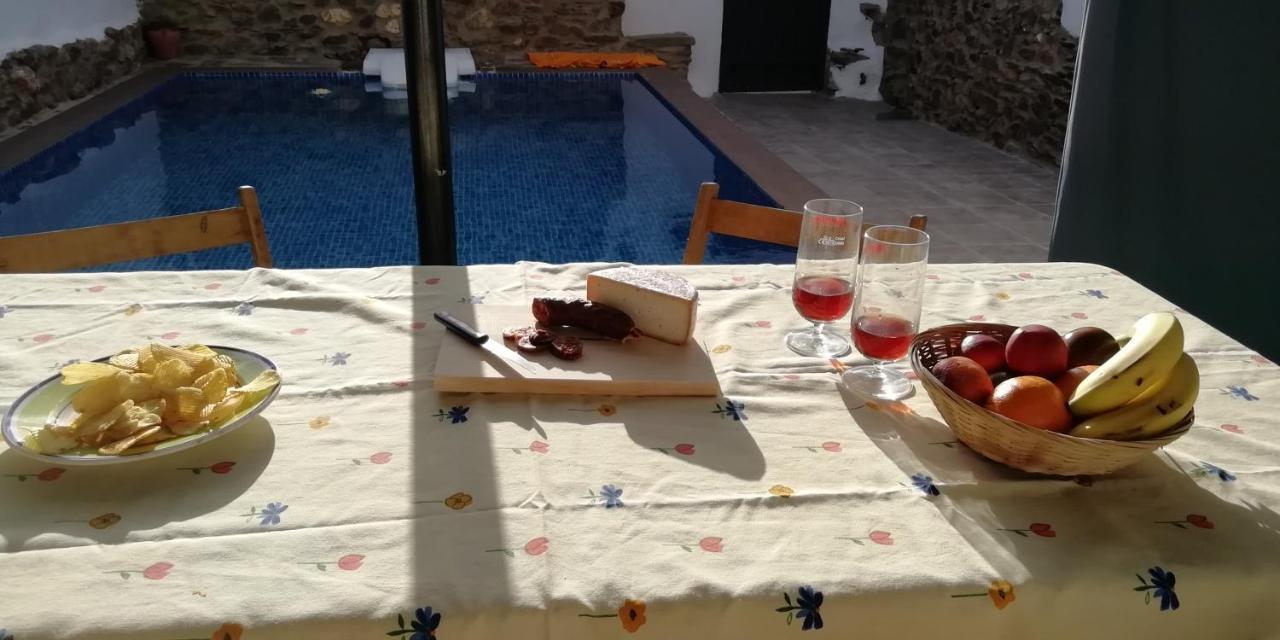Casa Rural Abuela Maxi * Riolobos