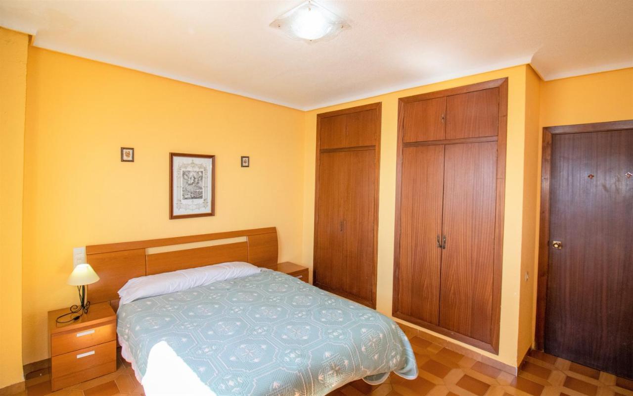 Con Vistas Frontales - Primera Linea Playa Cargador - Apartamento *