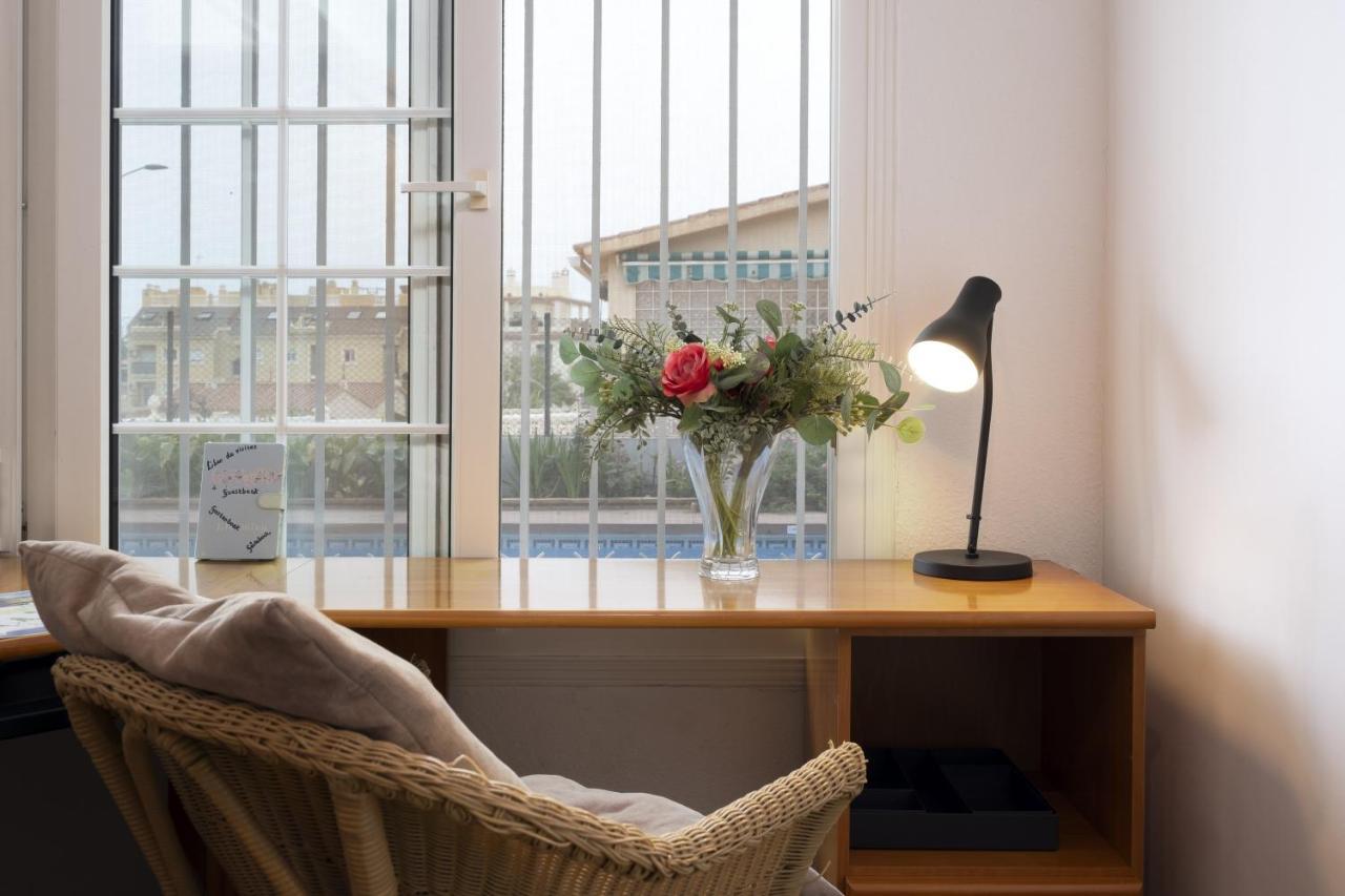 Olivos Heated Pool Apartment