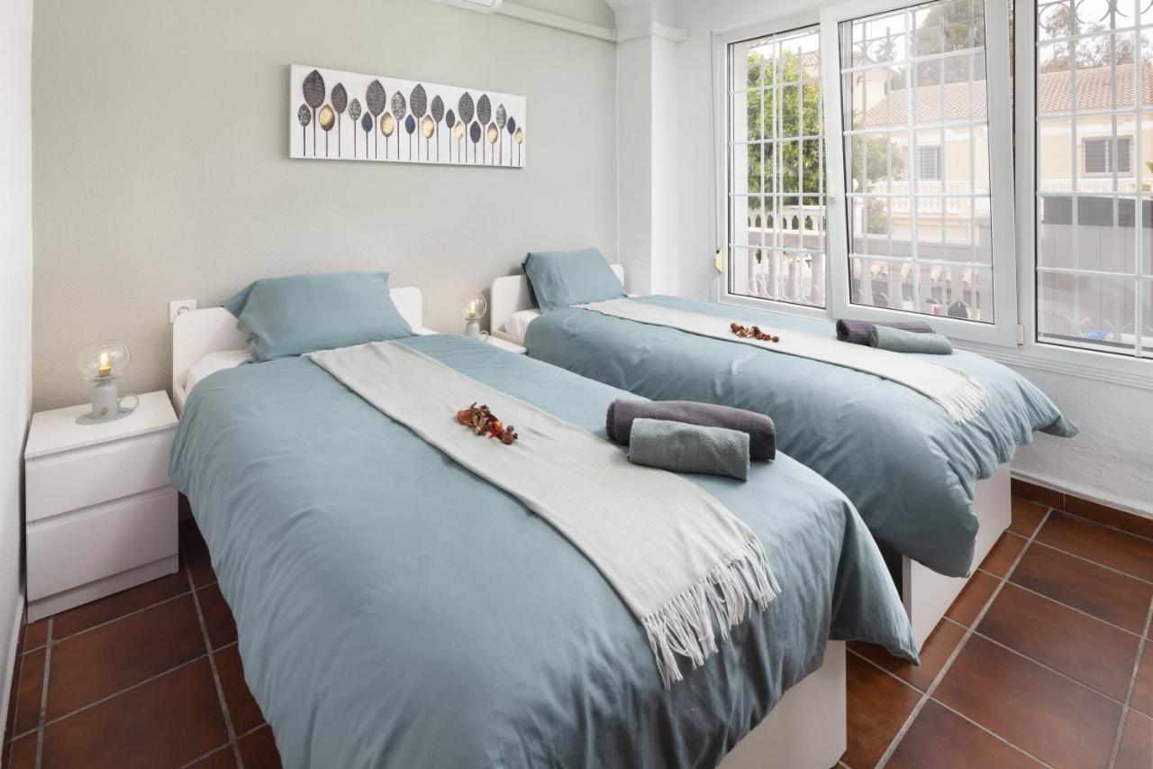 Apartment Olivos Heated Pool