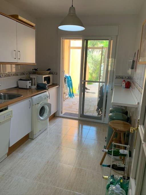Idyllisches Ferienhaus Mit Gemeinschaftspool & Ruhiger Meerlage * El Campello