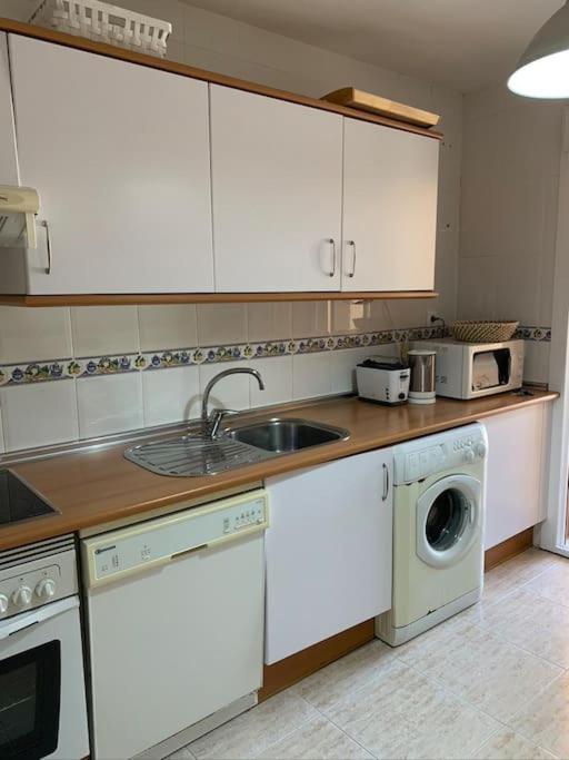 Idyllisches Ferienhaus Mit Gemeinschaftspool & Ruhiger Meerlage El Campello