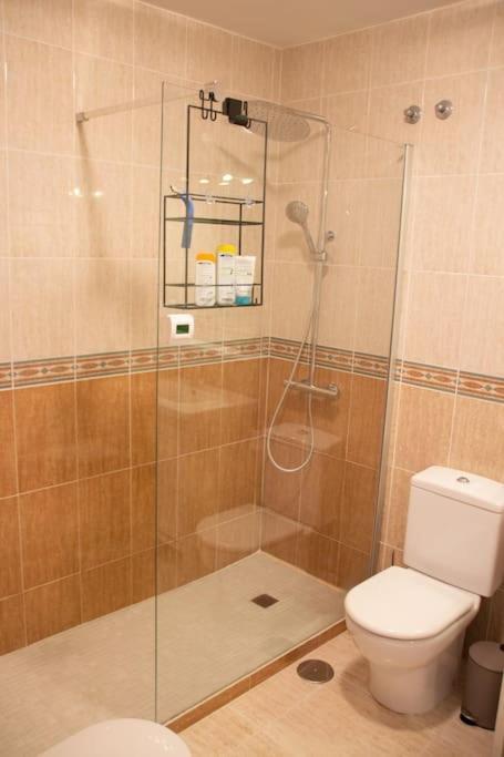 Apartamento Idyllisches Ferienhaus Mit Gemeinschaftspool & Ruhiger Meerlage