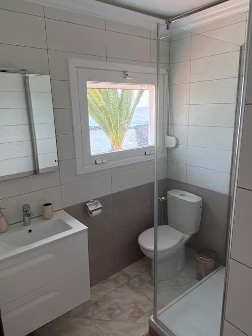 Tranquila, Playa Del Duque Holiday home *