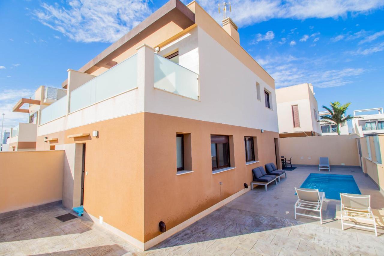 3083 Casa Nueve Villa