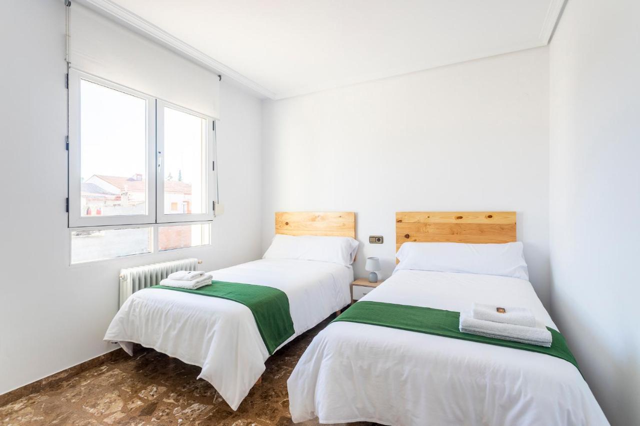 Casa Rosas Homestay Iniesta