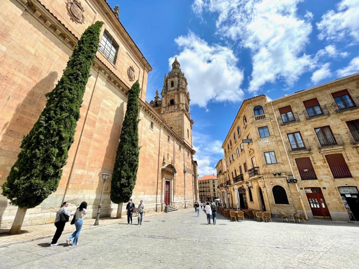 Apartment Reyes De Espana / Free Parking & Wi Fi *
