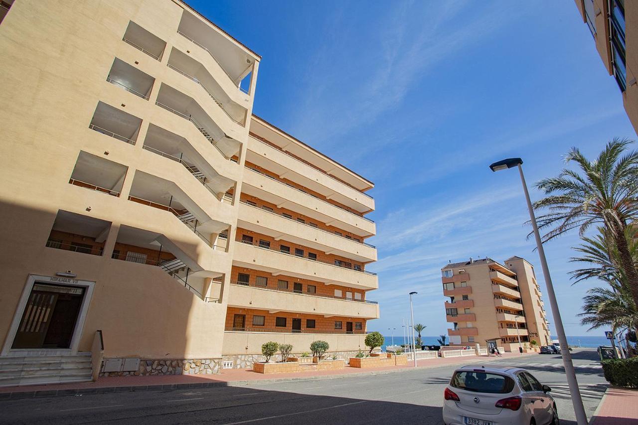 037 Blue Laguna - Alicante *