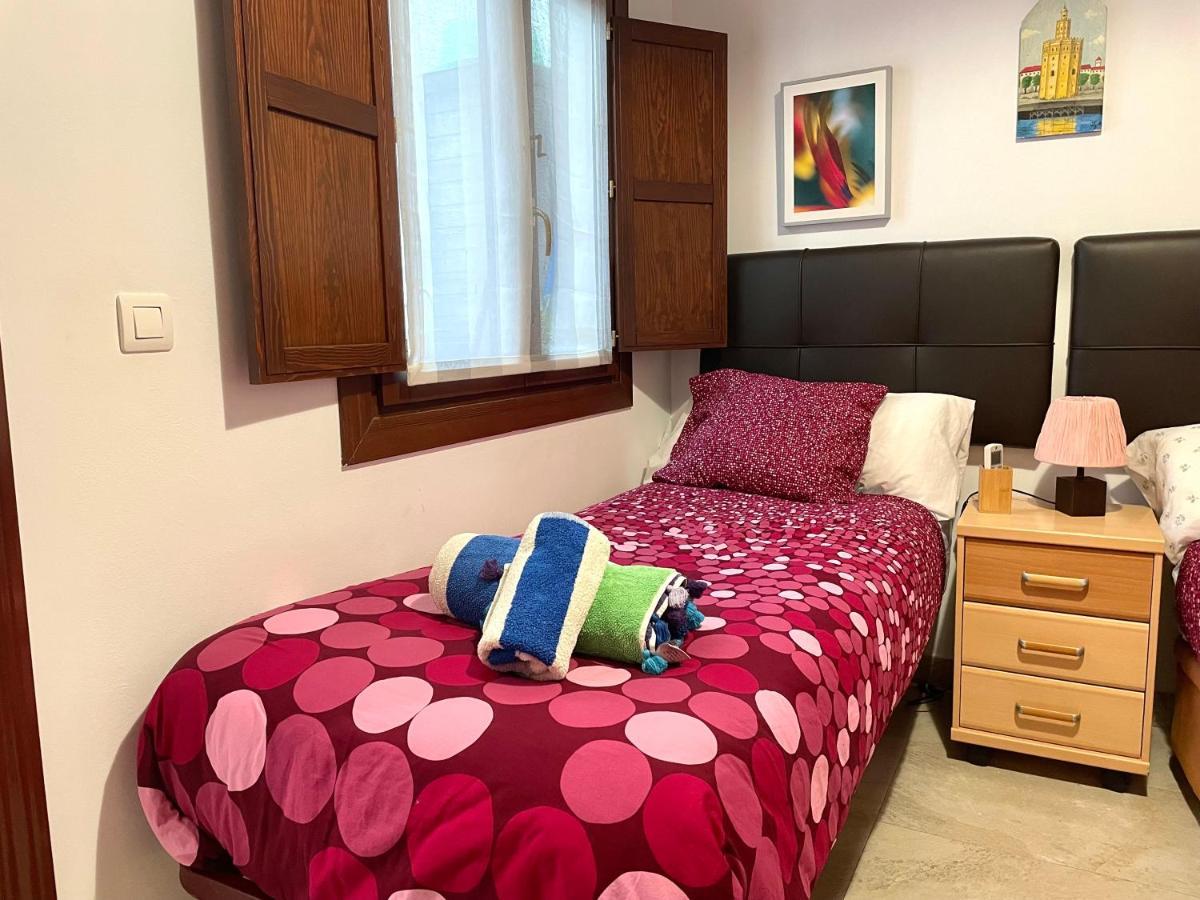 Centro Plaza Salvador, Wifi Free& Parking Opcional Apartment Seville