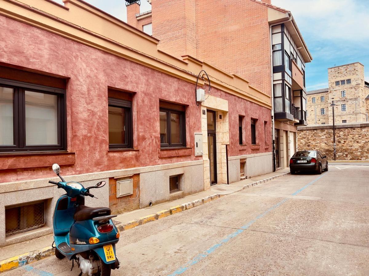 Juego De Canas Apartment Astorga
