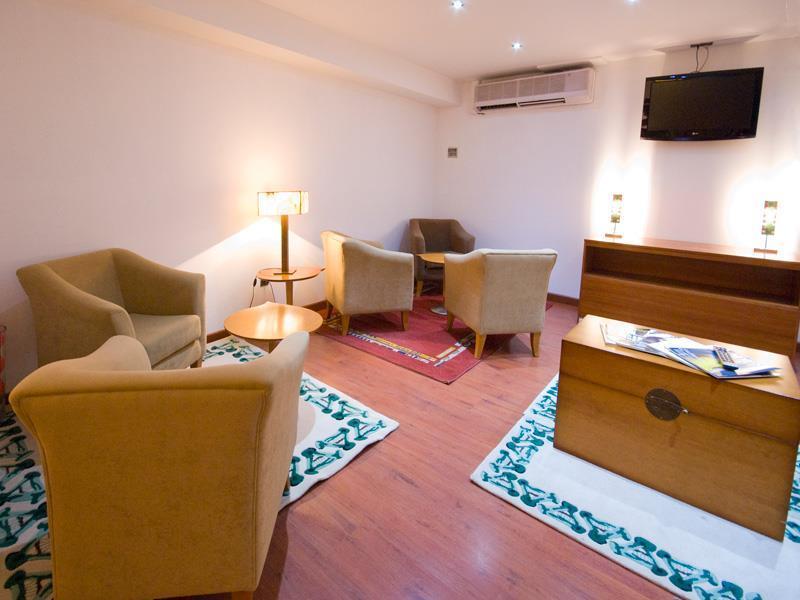 Hotel Plaza 3*