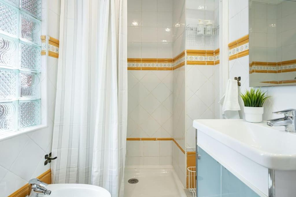 Apartamento Chary Apartment *