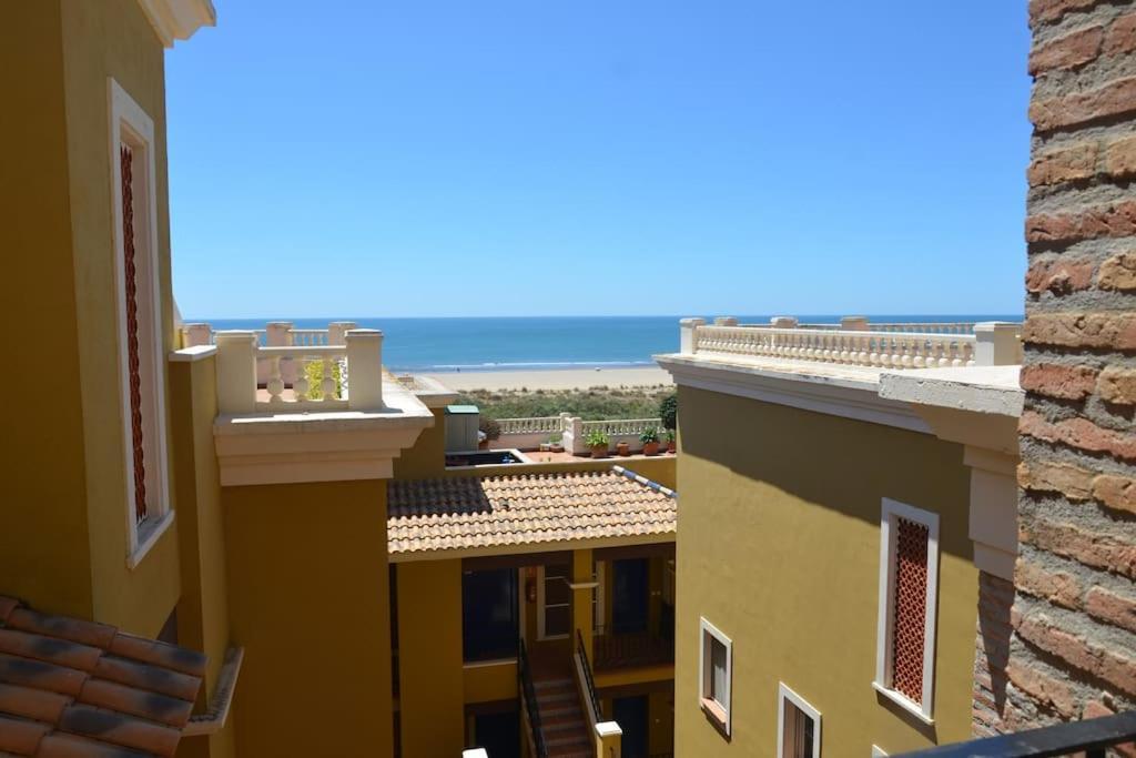 Apartment Luxury In Marina De Isla Canela- Front Huelva