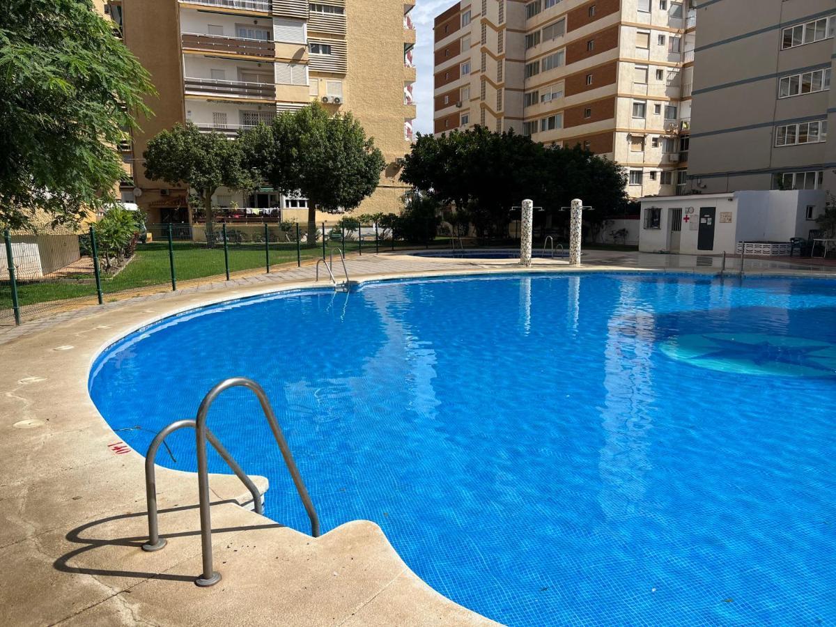 Apartamento Piso Con Piscina Primera Linea De Playa