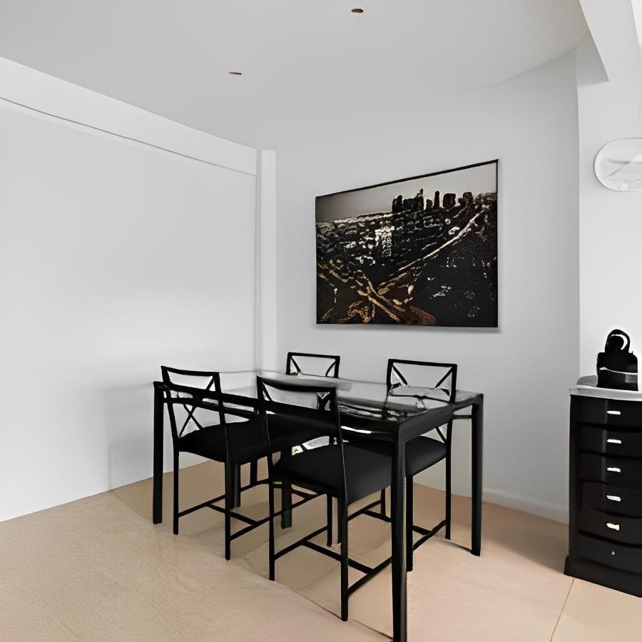 Apartment Centrico Y Aparcamiento Privado 3 *