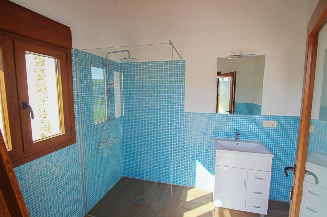 Rosalia - With Panoramic View And Private Pool In Teluda *