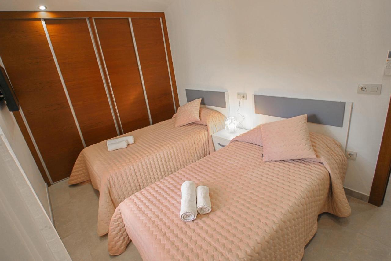 Rosalia - With Panoramic View And Private Pool In Teluda * Teulada