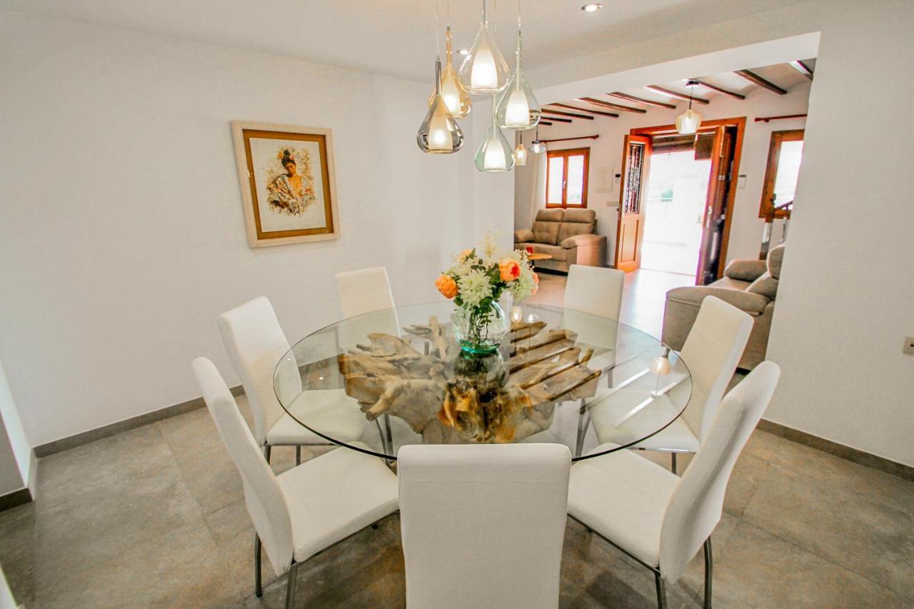 Rosalia - With Panoramic View And Private Pool In Teluda