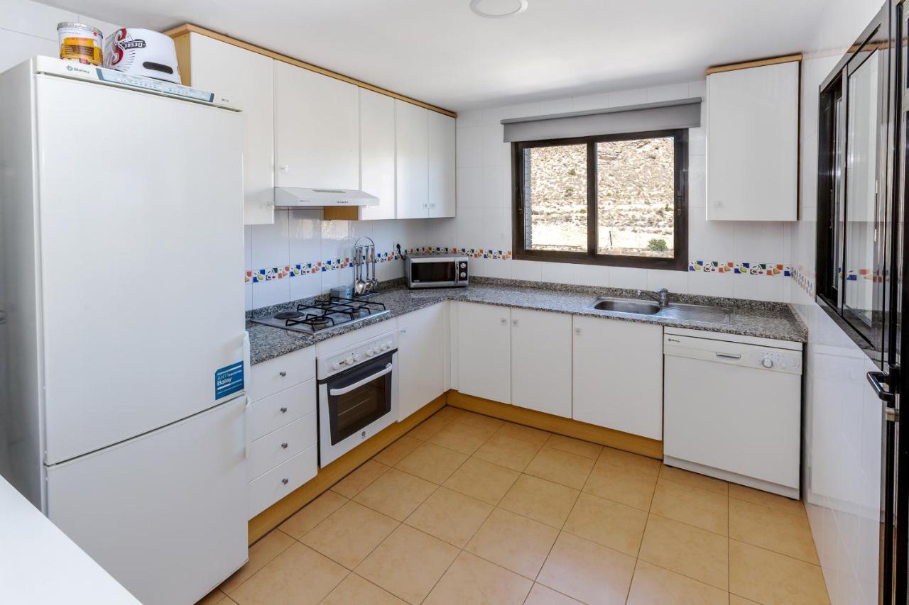 Apartamento Playa Paraiso, En 1ª Linea De Playa, , Comodo Y Recien Reformado, Soleado, Con Jardines, Piscina, Zona Deportiva Y La Playa Enfrente Andando