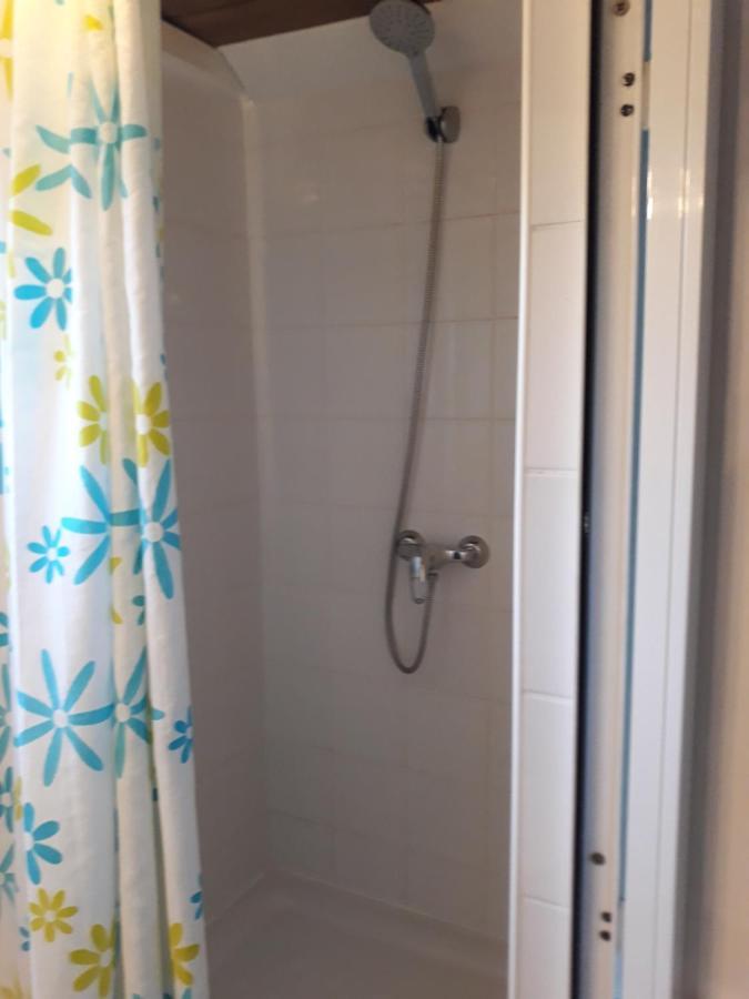 Tiny House 12m2 In With 55 M2 Pool *