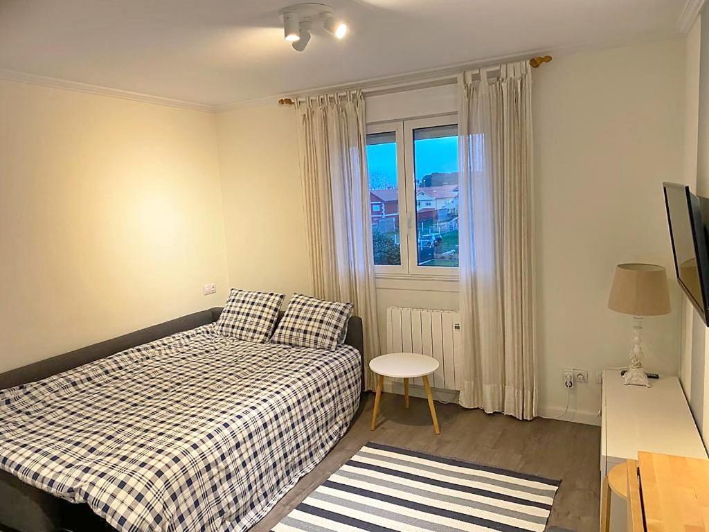 En Baiona, Sabaris A 2 Min De La Playa De Ladeira Apartamento Baiona