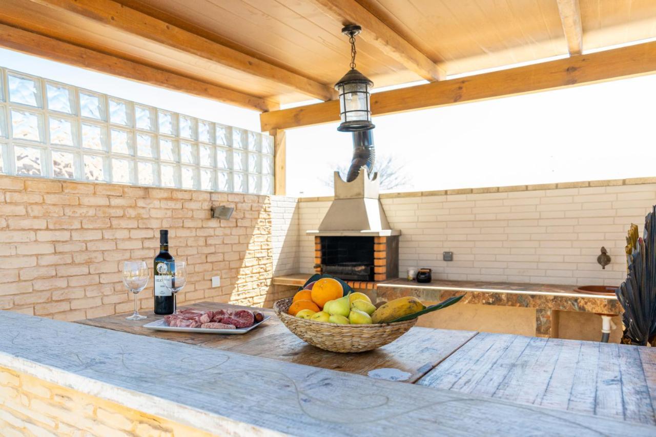Jibazahora Piscis Holiday home Zahora
