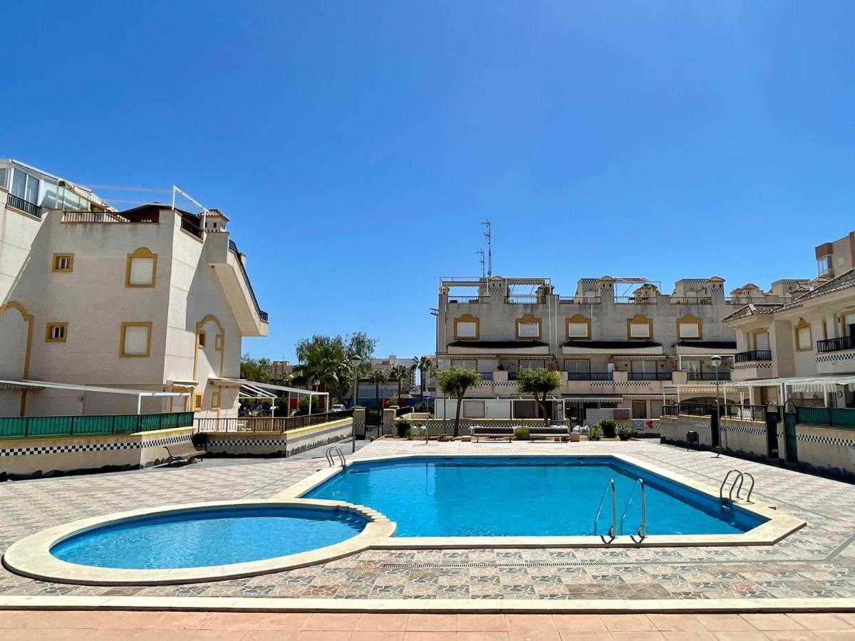 Family House With Pool Сasa de vacaciones Santa Pola