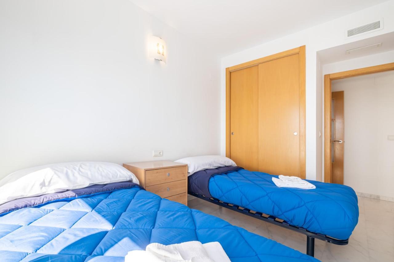 Torre Lugano Apartment Levante Beach *