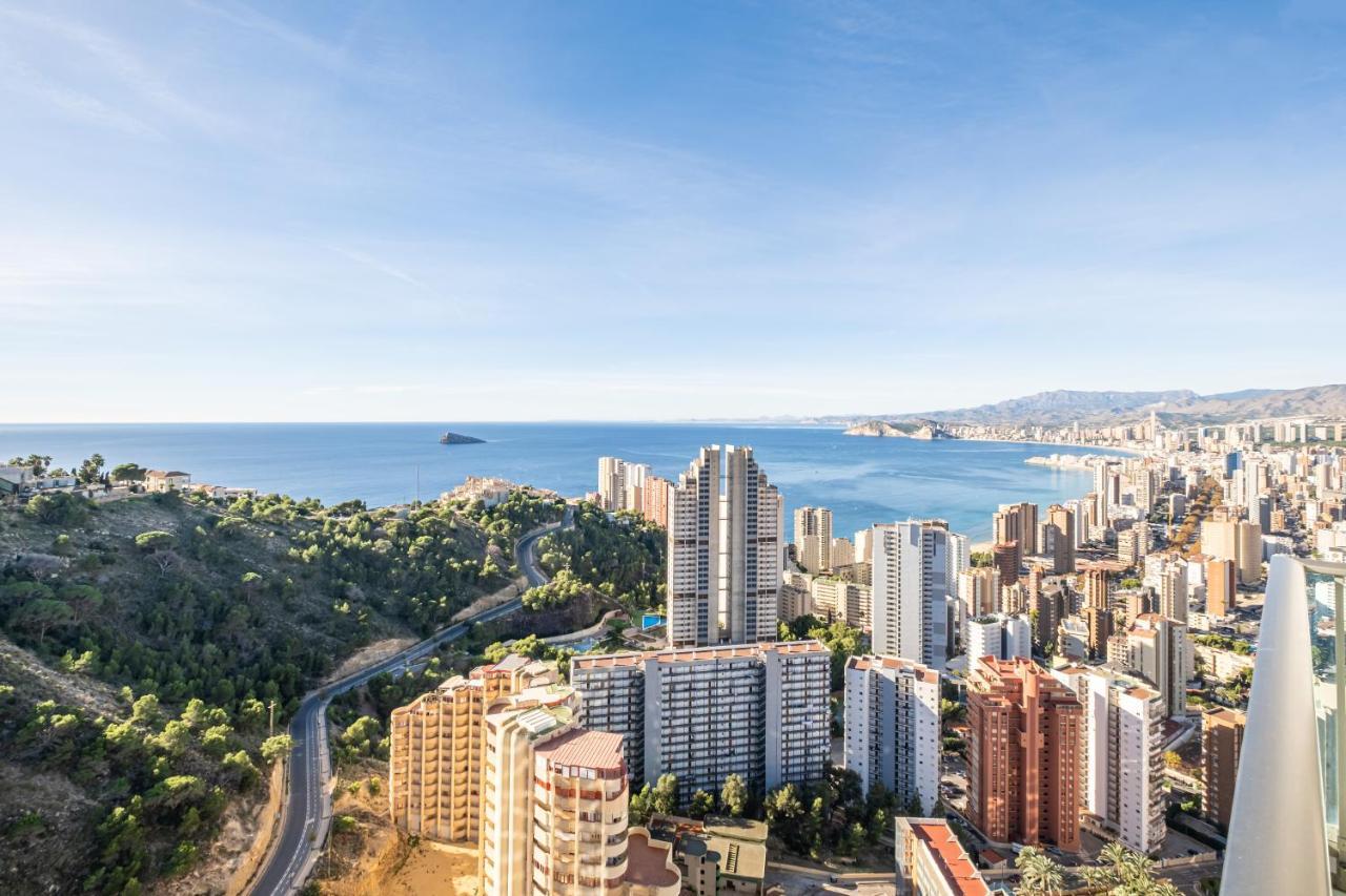 Torre Lugano Apartment Levante Beach *