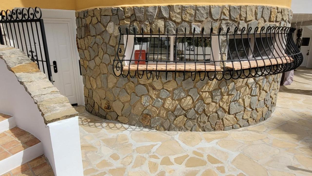 Casa Caledonia - Dans Avec Jardin Arbore Et Piscine A 500 M De La Apartment Benissa