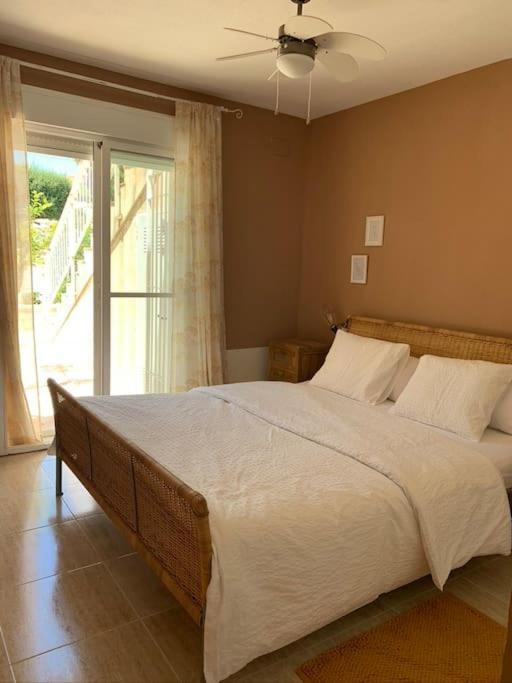 Idyllisches Ferienhaus Mit Gemeinschaftspool & Ruhiger Meerlage Apartamento El Campello