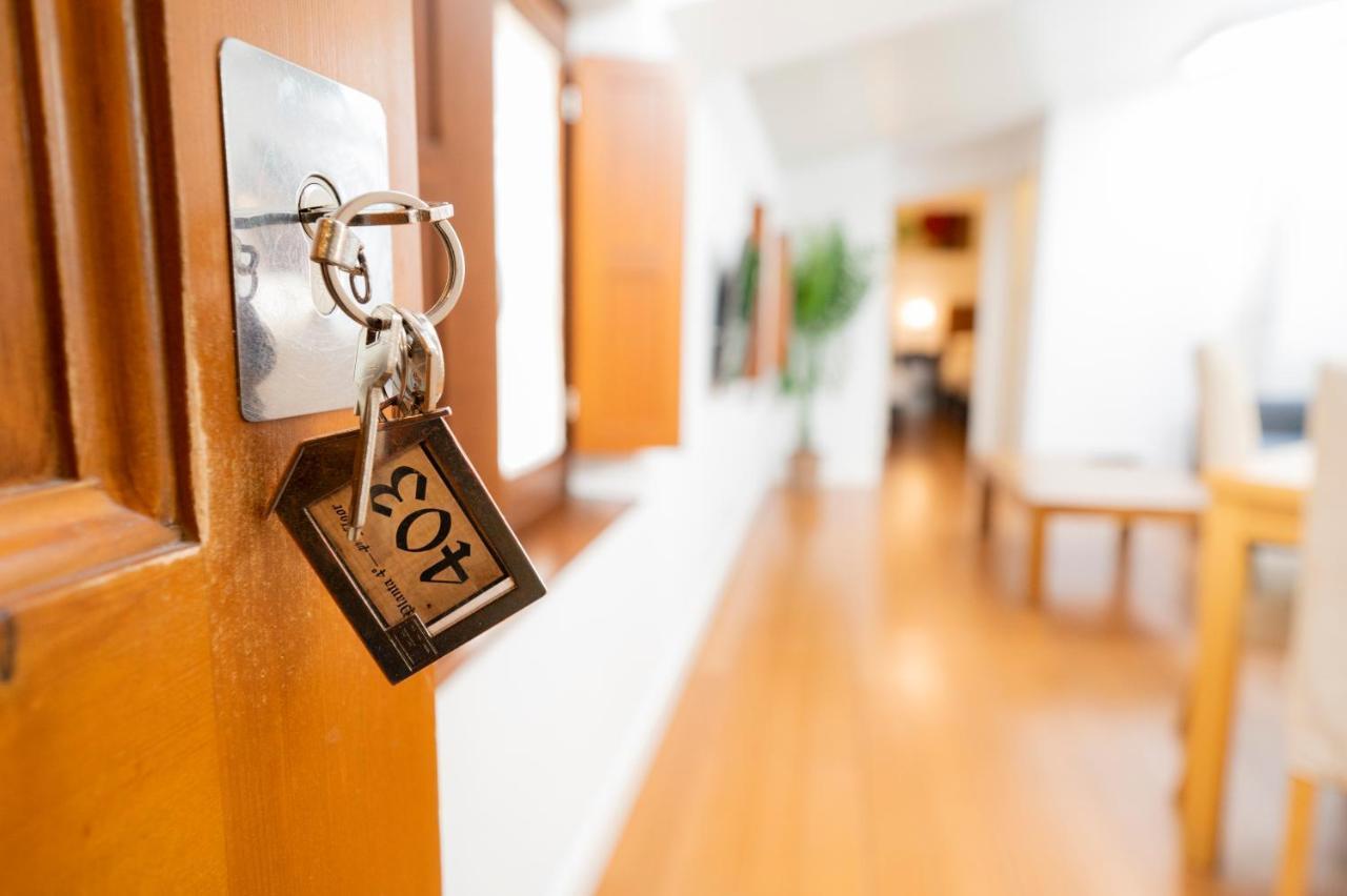 Huertas Apartment *