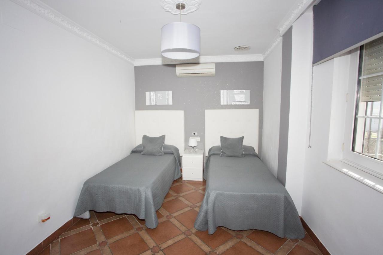 Alojamiento El Chaparro Country house
