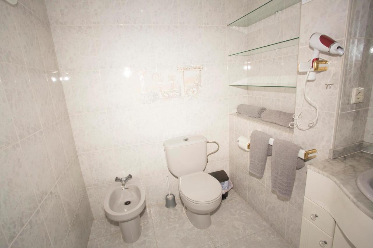 Alojamiento El Chaparro Country house *