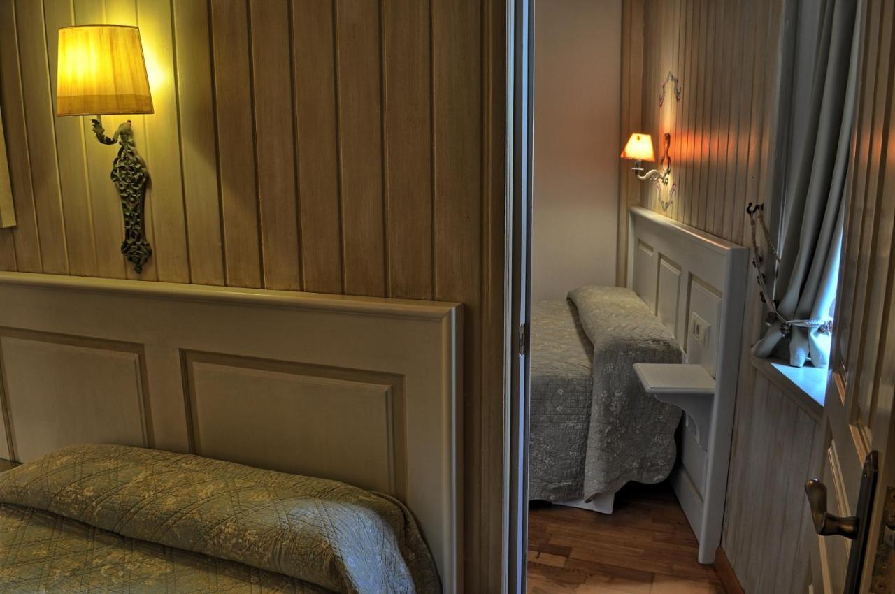 Hotel De